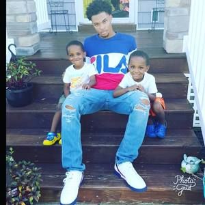 Meet your Posher, Danielle